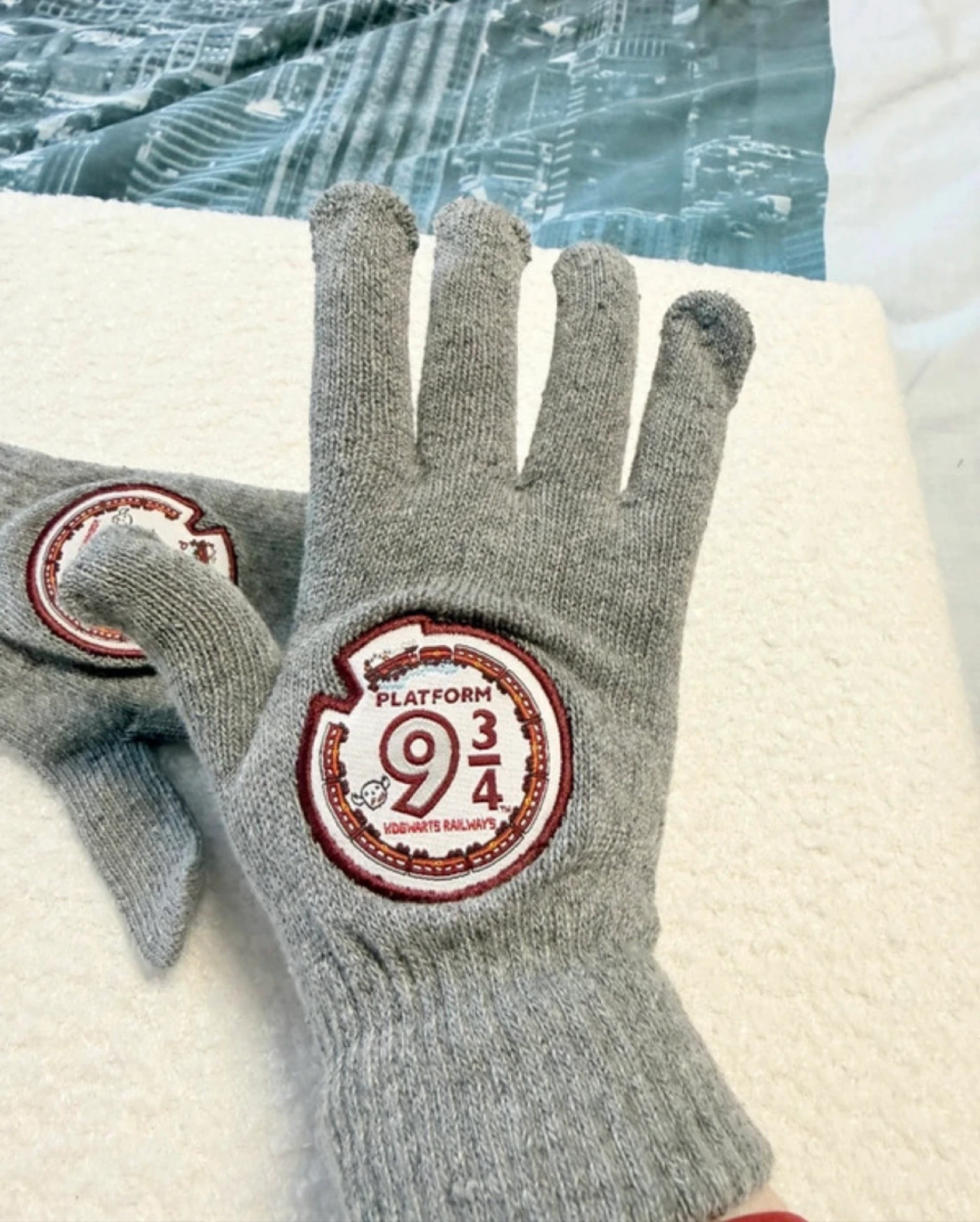 Grey Harry Potter gloves – photo 6